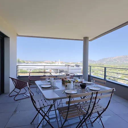 Le Léon - Vue Montagne Vecchio Apartamento